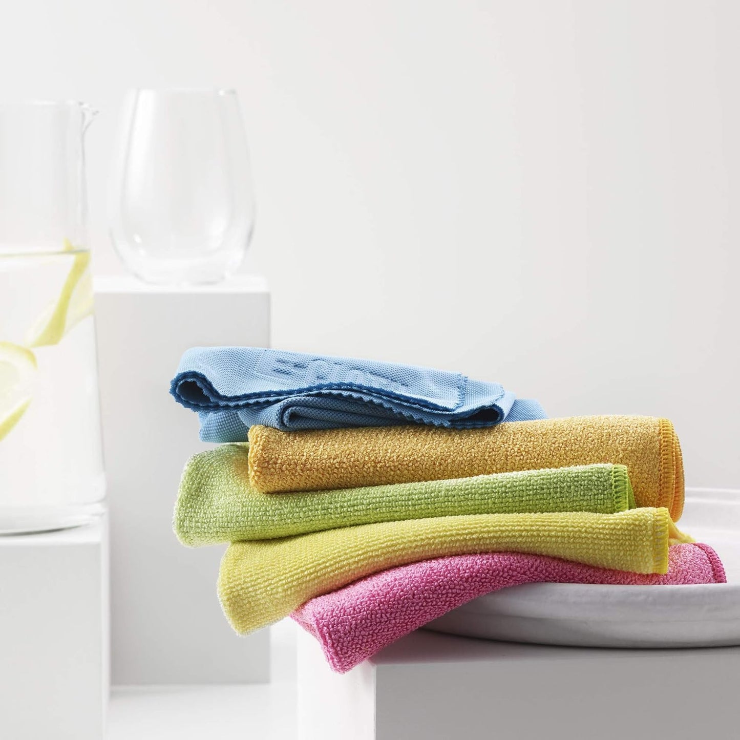 5-Pc Starter Pack- Microfiber Cleaning Cloth Set with Reusable Cleaning Cloth an