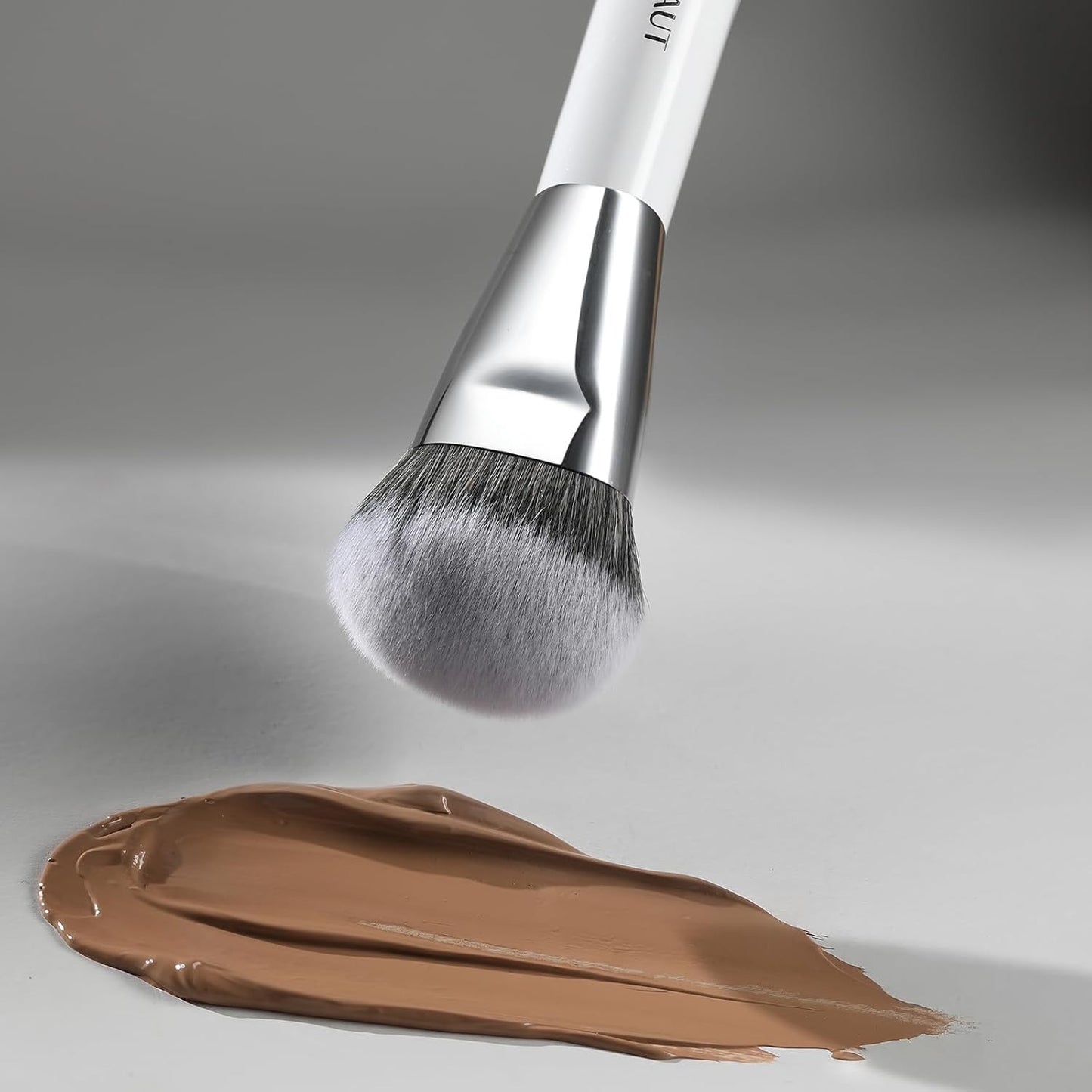 201 Angled Foundation Brush for Flawless Makeup Application Professional Liquid,