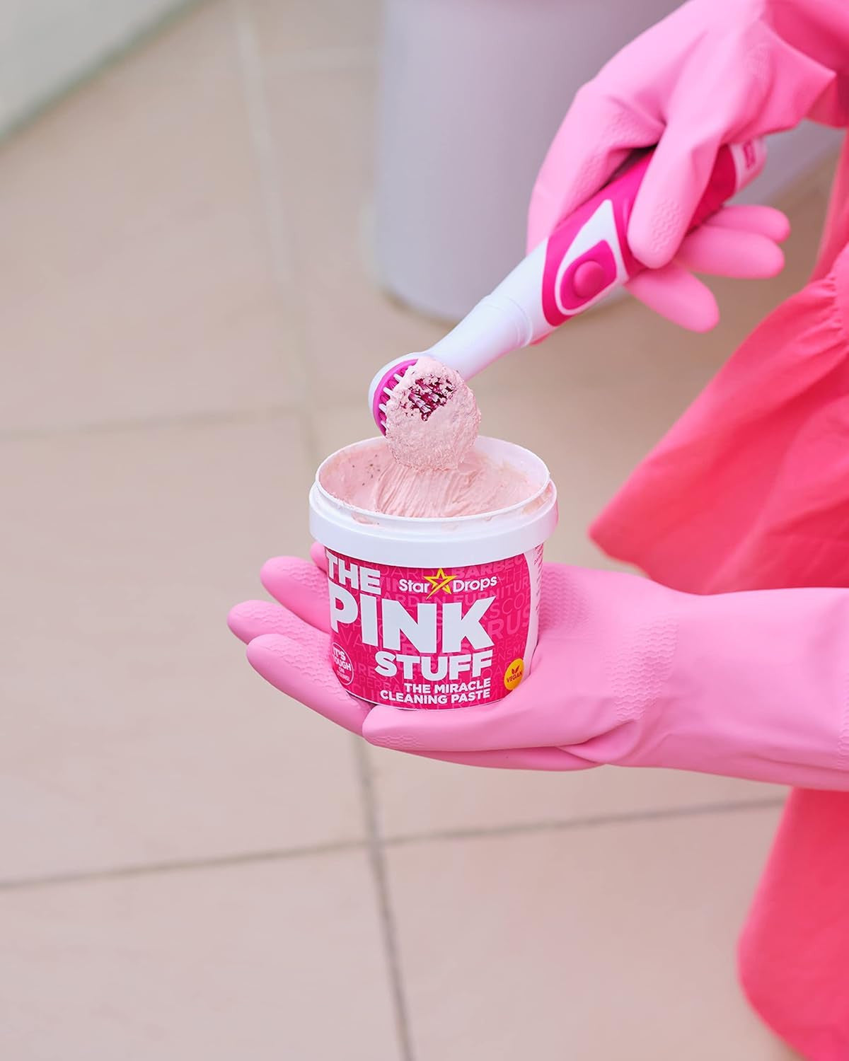 - the Pink Stuff - the Miracle Scrubber Kit - 2 Tubs of the Miracle Cleaning Pas