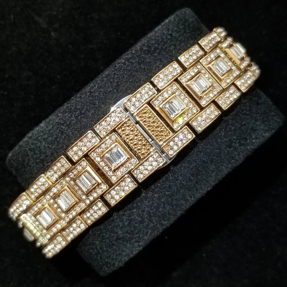 TikTok Hot Diamond Wristwatch For Men Luxury 18K Gold Plated Quartz Watches Day Date Nightclub Party Watch Unisex Rapper Jewelry