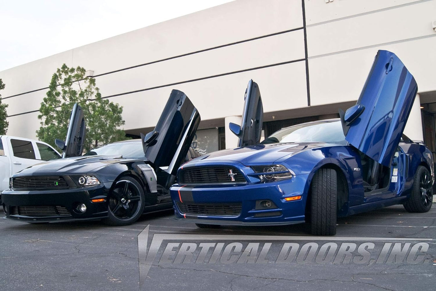 Vertical Doors - Vertical Lambo Door Conversion Kit for Ford Mustang 2011-2014 (VDCFM11)