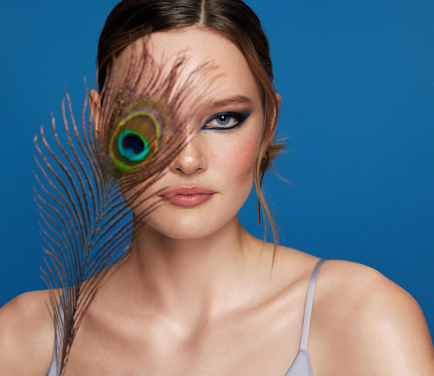 Waterproof Liquid Eye Liner, Stay All Day Makeup with Fine Brush Tip Lasting Sat