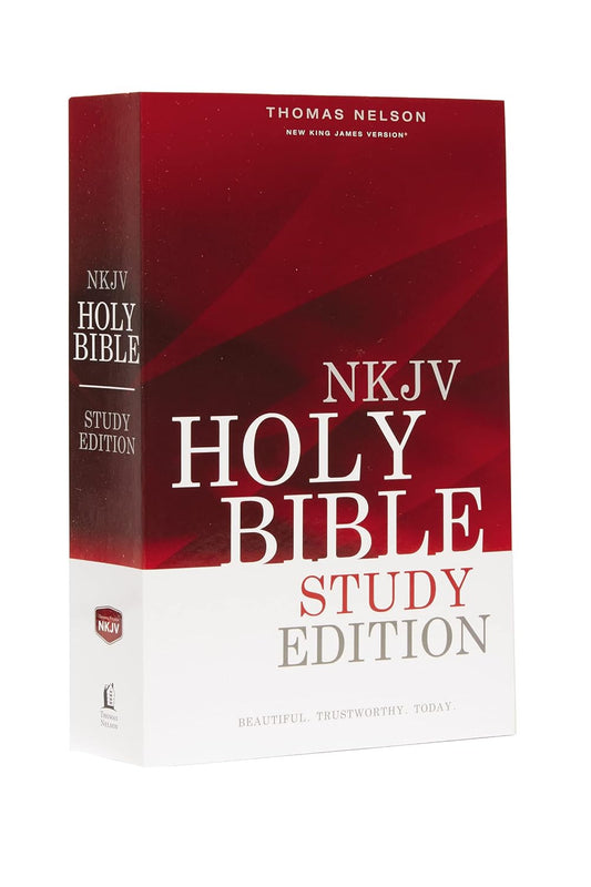 NKJV, Outreach Bible, Study Edition, Paperback: Holy Bible, New King James Versi