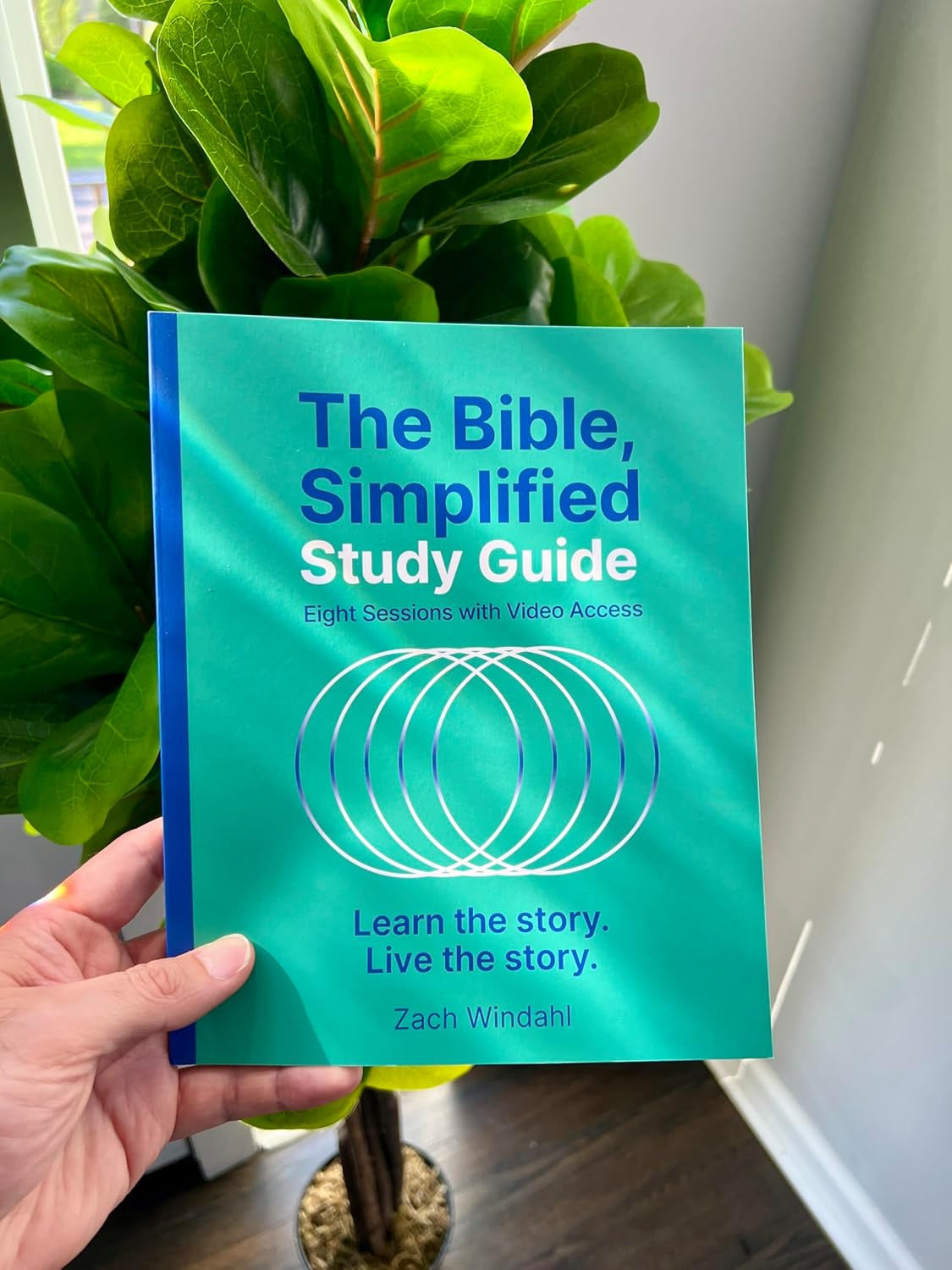 The Bible, Simplified Study Guide plus Streaming Video: Learn the Story. Live th