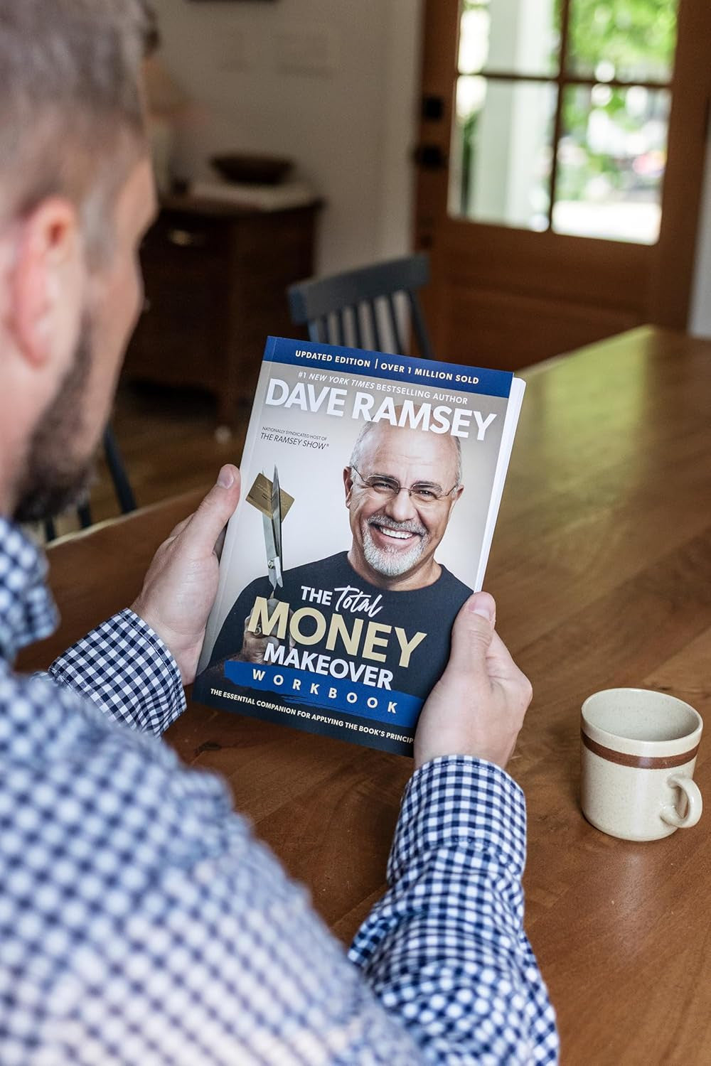 The Total Money Makeover Workbook Updated: the Essential Companion for Applying