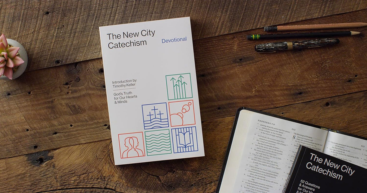 The New City Catechism Devotional: God'S Truth for Our Hearts and Minds (The Gos