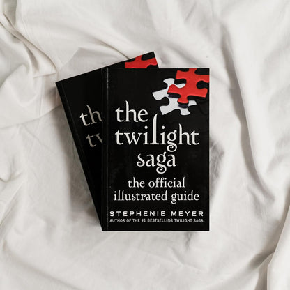 The Twilight Saga: the Official Illustrated Guide
