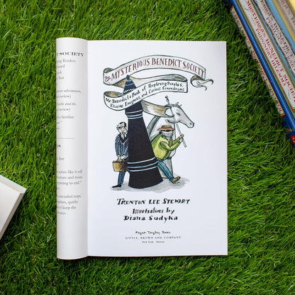 The Mysterious Benedict Society: Mr. Benedict'S Book of Perplexing Puzzles, Elus