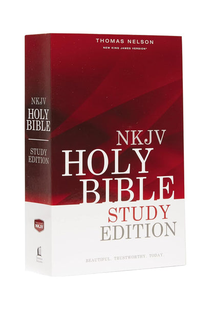 NKJV, Outreach Bible, Study Edition, Paperback: Holy Bible, New King James Versi