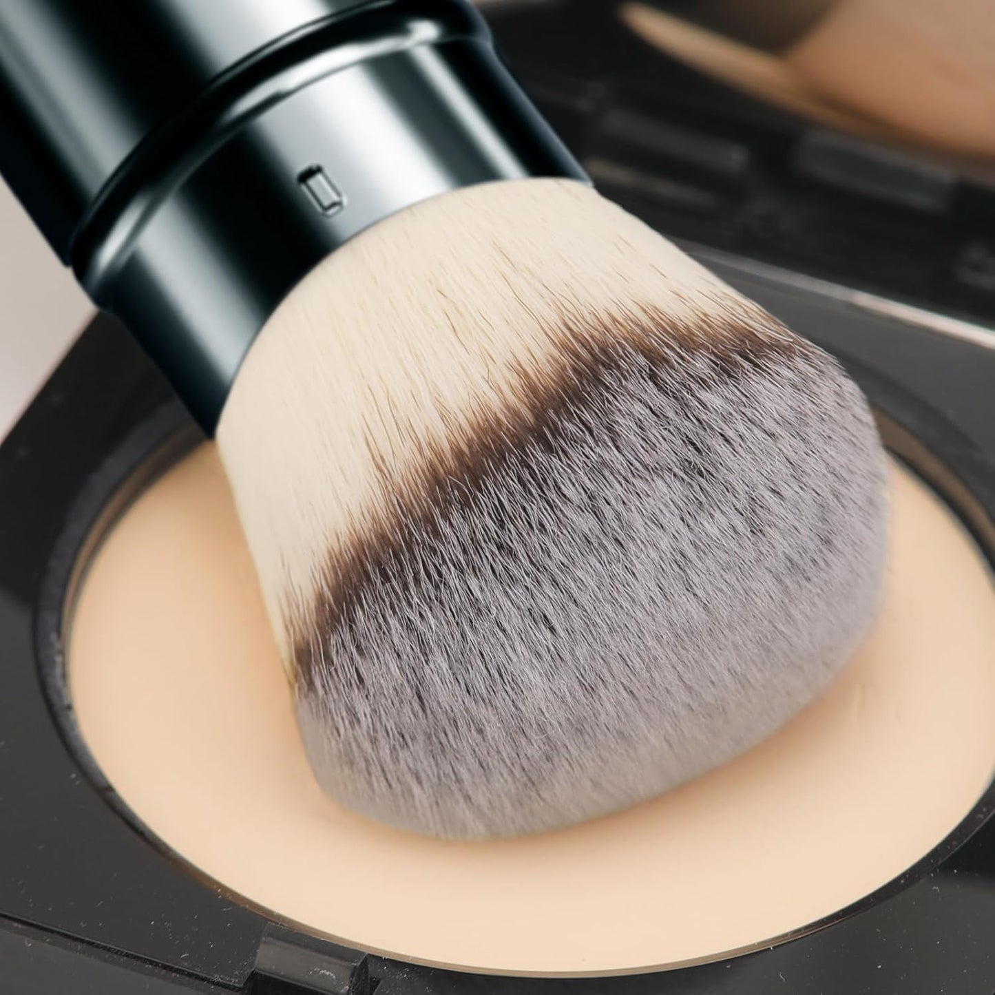 Retractable Airbrush Kabuki Brush for All Face Makeup & Foundation for Liquid, C