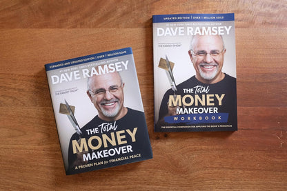The Total Money Makeover Workbook Updated: the Essential Companion for Applying