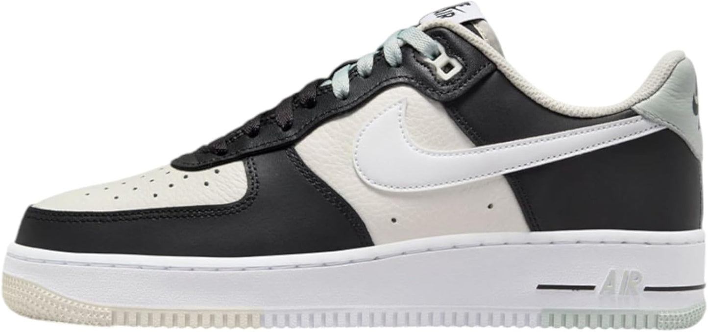 Nike Men's Air Force 1 '07 LV8 Sneaker