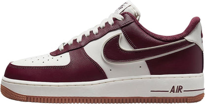 Nike Men's Air Force 1 '07 LV8 Sneaker