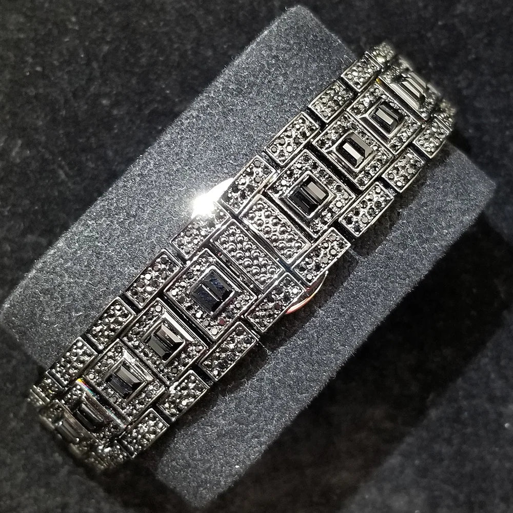 TikTok Hot Diamond Wristwatch For Men Luxury 18K Gold Plated Quartz Watches Day Date Nightclub Party Watch Unisex Rapper Jewelry