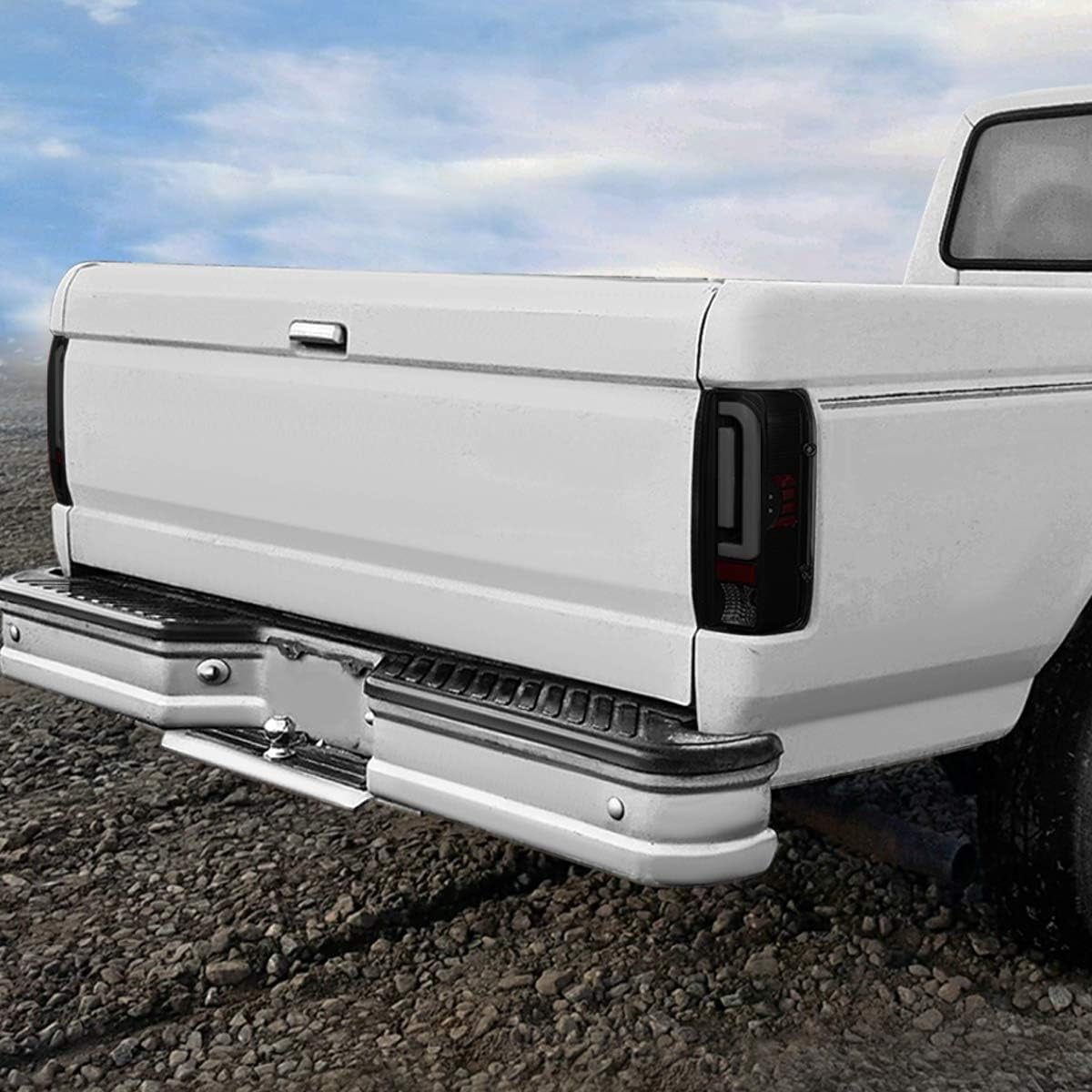 TL-F15094-LED-3D-BK-SM LED 3D Tail Light Assembly Driver & Passenger Side [Compatible with 90-96 Ford F150 / 90-97 F250 / 90-97 F350 / 90-96 Bronco]